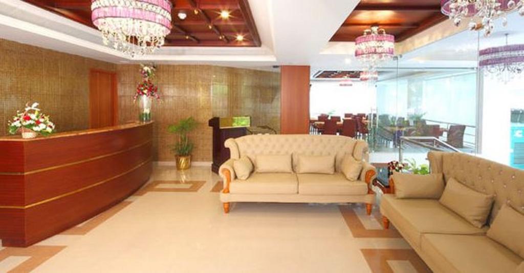 โคชิน พาเลซ Hotel Kochi ภายนอก รูปภาพ