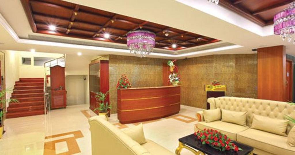 โคชิน พาเลซ Hotel Kochi ภายนอก รูปภาพ